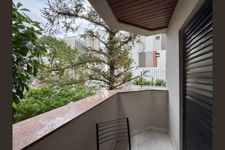 Apartamento para alugar com 130m², 3 quartos e 2 vagasSacada Suíte