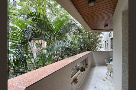 Apartamento para alugar com 130m², 3 quartos e 2 vagasSacada