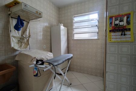 Casa de condomínio à venda com 183m², 3 quartos e 7 vagasÁrea de Serviço