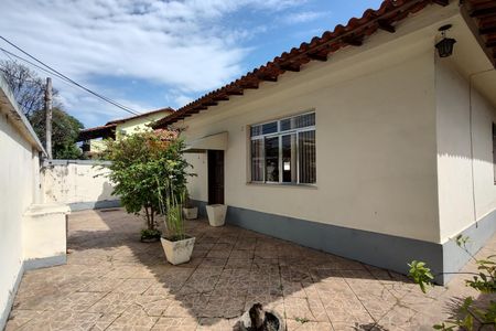 Casa de condomínio à venda com 183m², 3 quartos e 7 vagasÁrea Externa
