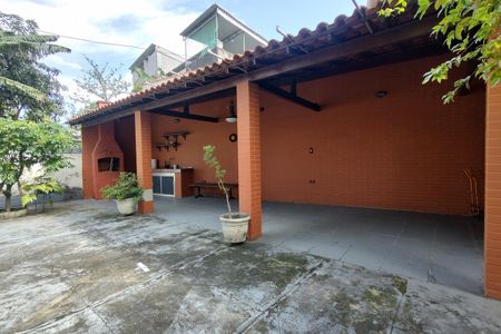 Casa de condomínio à venda com 183m², 3 quartos e 7 vagasÁrea Externa