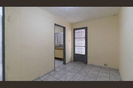 Sala de casa para alugar com 1 quarto, 85m² em Vila Bauab, São Paulo