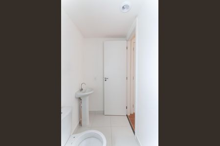 Apartamento para alugar com 32m², 1 quarto e sem vaga Apartamento para alugar com 32m², 1 quarto e sem vagaBanheiro da Suíte