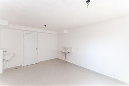 Apartamento para alugar com 32m², 1 quarto e sem vaga Apartamento para alugar com 32m², 1 quarto e sem vagaStudio