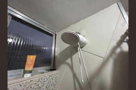 Apartamento para alugar com 55m², 2 quartos e sem vagaBanheiro