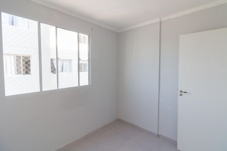 Quarto 2 de apartamento para alugar com 2 quartos, 39m² em Jardim Gilda Maria, São Paulo