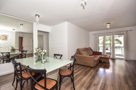 Apartamento à venda com 110m², 3 quartos e 2 vagasSala