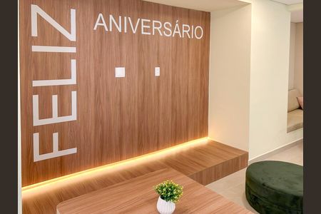 Apartamento para alugar com 34m², 2 quartos e sem vaga Apartamento para alugar com 34m², 2 quartos e sem vagaSalão de Festas