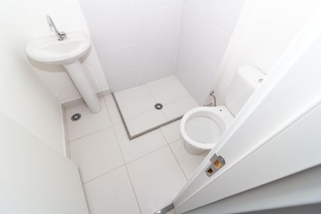 Apartamento para alugar com 34m², 2 quartos e sem vaga Apartamento para alugar com 34m², 2 quartos e sem vagaBanheiro