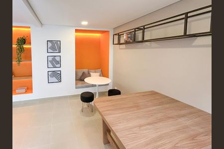 Apartamento para alugar com 34m², 2 quartos e sem vaga Apartamento para alugar com 34m², 2 quartos e sem vagaCoworking
