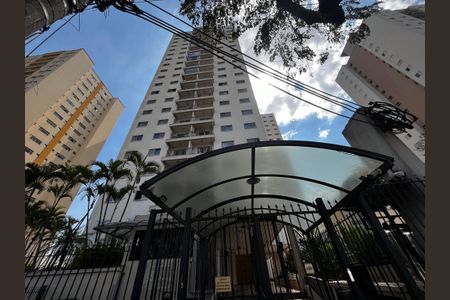 Apartamento para alugar com 72m², 3 quartos e 1 vagaFachada