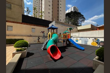Apartamento para alugar com 72m², 3 quartos e 1 vagaÁrea comum - Playground