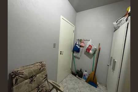 Casa à venda com 246m², 3 quartos e 3 vagas Casa à venda com 246m², 3 quartos e 3 vagasÁrea de Serviço