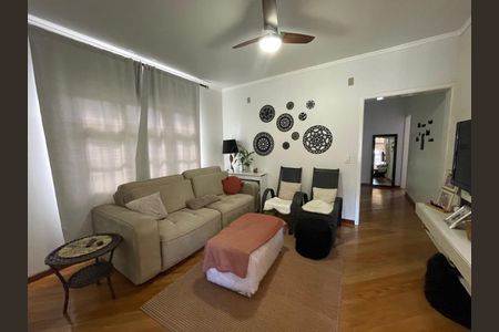 Sala de casa para alugar com 3 quartos, 246m² em Petrópolis, Novo Hamburgo