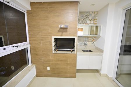 Apartamento para alugar com 215m², 4 quartos e 3 vagasSala