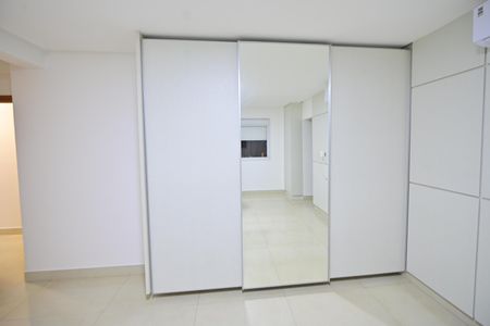 Apartamento para alugar com 215m², 4 quartos e 3 vagasSuíte 4
