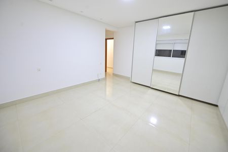 Apartamento para alugar com 215m², 4 quartos e 3 vagasSuíte 4
