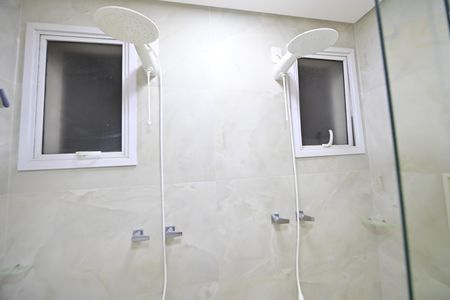 Apartamento para alugar com 215m², 4 quartos e 3 vagasBanheiro da Suíte 4