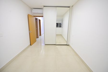Apartamento para alugar com 215m², 4 quartos e 3 vagasSuíte 3