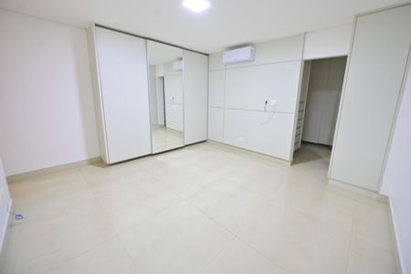 Apartamento para alugar com 215m², 4 quartos e 3 vagasSuíte 4