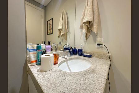 Apartamento à venda com 61m², 2 quartos e 1 vagaBanheiro Social