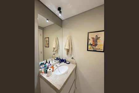 Apartamento à venda com 61m², 2 quartos e 1 vagaBanheiro Social