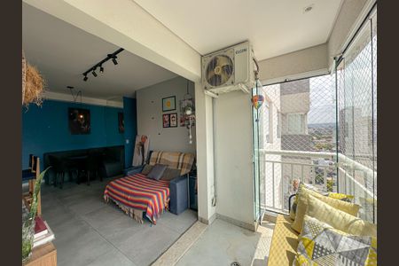 Apartamento à venda com 61m², 2 quartos e 1 vagaVaranda