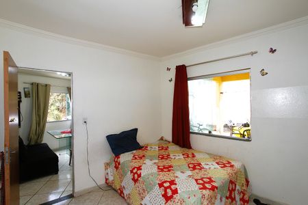 Casa para alugar com 130m², 2 quartos e 3 vagasSuíte