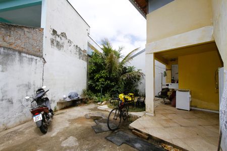 Casa para alugar com 130m², 2 quartos e 3 vagasÁrea comum