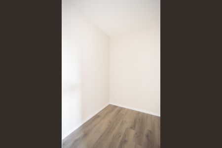 Casa à venda com 345m², 4 quartos e 6 vagas Casa à venda com 345m², 4 quartos e 6 vagasCloset da suíte