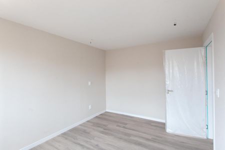 Casa à venda com 345m², 4 quartos e 6 vagas Casa à venda com 345m², 4 quartos e 6 vagasQuarto 2