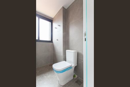 Casa à venda com 345m², 4 quartos e 6 vagas Casa à venda com 345m², 4 quartos e 6 vagasBanheiro Social 1