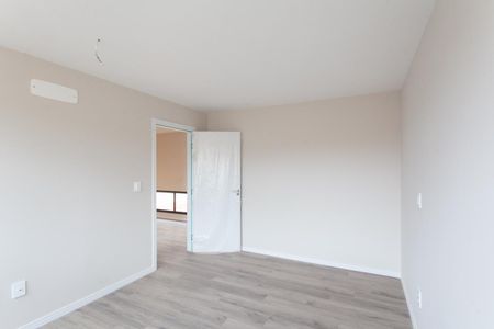 Casa à venda com 345m², 4 quartos e 6 vagas Casa à venda com 345m², 4 quartos e 6 vagasQuarto 1