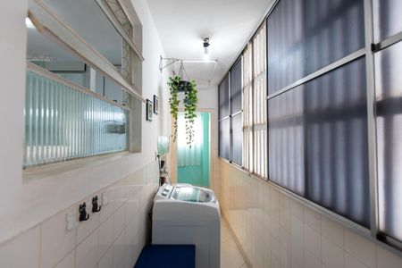 Área de Serviço de apartamento para alugar com 2 quartos, 95m² em Centro, Campinas