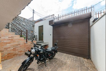 Casa para alugar com 157m², 3 quartos e 1 vaga Casa para alugar com 157m², 3 quartos e 1 vagaGaragem