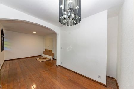 Casa para alugar com 157m², 3 quartos e 1 vaga Casa para alugar com 157m², 3 quartos e 1 vagaSala 1