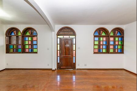 Casa para alugar com 157m², 3 quartos e 1 vaga Casa para alugar com 157m², 3 quartos e 1 vagaSala 1