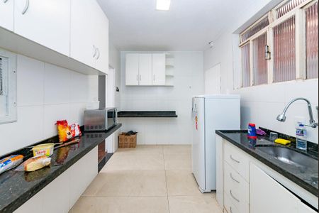 Casa para alugar com 157m², 3 quartos e 1 vaga Casa para alugar com 157m², 3 quartos e 1 vagaCozinha