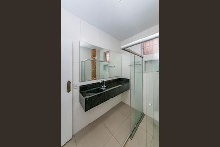 Casa para alugar com 157m², 3 quartos e 1 vaga Casa para alugar com 157m², 3 quartos e 1 vagaBanheiro