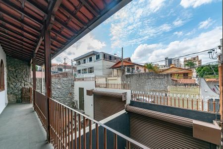 Casa para alugar com 157m², 3 quartos e 1 vaga Casa para alugar com 157m², 3 quartos e 1 vagaVaranda