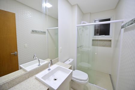 Apartamento para alugar com 215m², 4 quartos e 3 vagasBanheiro Social 2