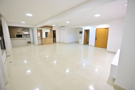 Apartamento para alugar com 215m², 4 quartos e 3 vagasSala