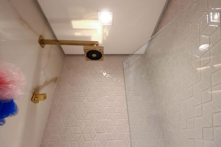 Apartamento à venda com 62m², 2 quartos e 1 vaga Apartamento à venda com 62m², 2 quartos e 1 vagaBanheiro da Suíte