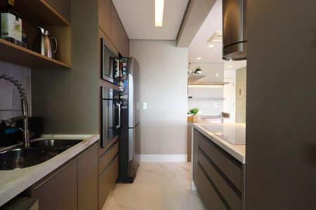 Apartamento à venda com 62m², 2 quartos e 1 vaga Apartamento à venda com 62m², 2 quartos e 1 vagaCozinha e Área de Serviço