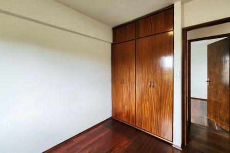 Apartamento à venda com 73m², 3 quartos e 2 vagasQuarto 2