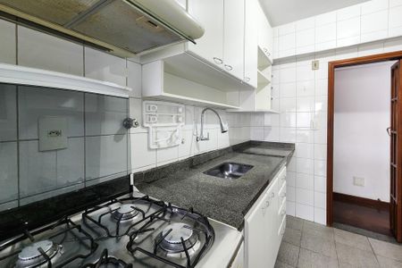 Apartamento à venda com 73m², 3 quartos e 2 vagasCozinha