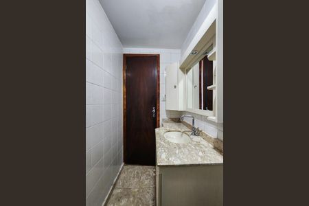 Apartamento à venda com 73m², 3 quartos e 2 vagasBanheiro Social