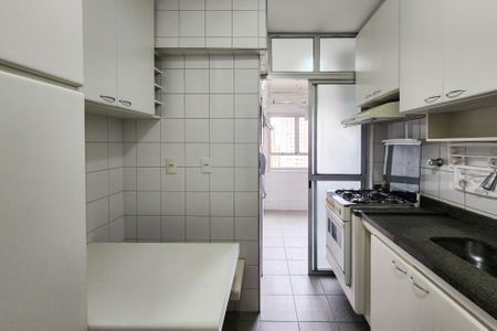 Apartamento à venda com 73m², 3 quartos e 2 vagasCozinha
