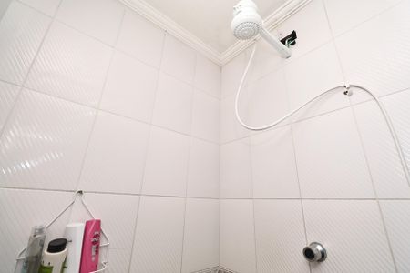 Apartamento à venda com 120m², 2 quartos e 2 vagas Apartamento à venda com 120m², 2 quartos e 2 vagasBanheiro da Suíte