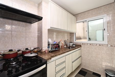 Apartamento à venda com 120m², 2 quartos e 2 vagas Apartamento à venda com 120m², 2 quartos e 2 vagasCozinha